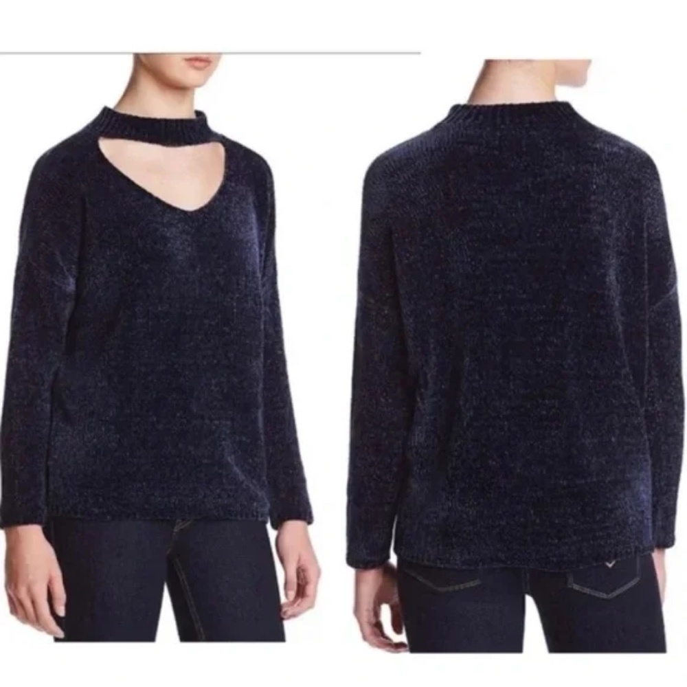 NWT No Comment NY & LA‎ Gigi Mock Neckline Chenille Cutout Choker Sweater Size L